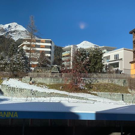 Zentral Bei Kongresshaus, Langlaufloipe, Hallenbad, Garage, Wifi, Voll Ausgestattet - Fewo Gian Davos Exteriér fotografie