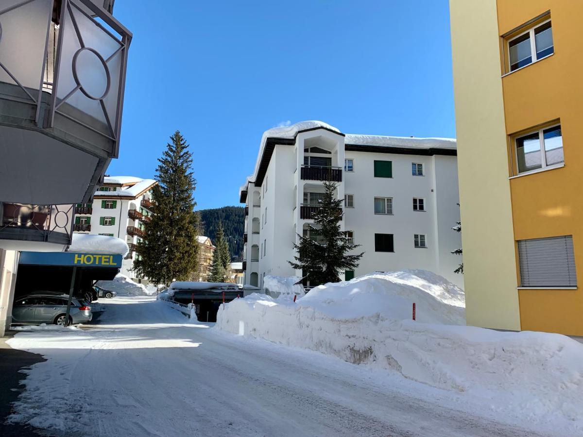 Zentral Bei Kongresshaus, Langlaufloipe, Hallenbad, Garage, Wifi, Voll Ausgestattet - Fewo Gian Davos Exteriér fotografie